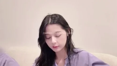 คลิปหลุด Onlyfans mintra4444 สาวไทยนมใหญ่ นัดเย็ดคู่เทพที่โรงแรม เย็ดริมระเบียงอย่างเสียว โดนซอยหีครางดังลั่น กระแทกไม่ยั้งจนน้ำแตก