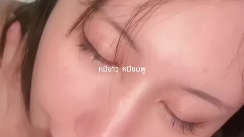 คลิปหลุด สาวไทยน่ารักผิวขาวหุ่นดีหีสวย อมควยสดให้แฟนก่อนโดนจัดหนักในห้องนอนตั้งกล้อง ยืนเย็ดนัดเย็ดแรง ครางเสียวหีโดนซอยจนน้ำเงี่ยนไหลเยิ้ม
