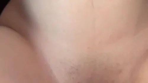 คลิปหลุด Onlyfans hersexstory สาวไทยหีเนียนไร้ขนนมใหญ่เด้ง ถูกแฟนชวนเย็ดในห้องนอน เย็ดสดไม่ใส่ถุงตั้งกล้องบันทึกทุกท่า จนน้ำแตกในเต็มหีครางเสียวฟิน