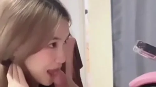 คลิปหลุดทางบ้าน น้องคุณหนูไทยนมใหญ่สวย นัดเย็ดห้องนอนโม๊กควยขย่มเย็ด ท่าหมาแรงจนน้ำแตกในหีครางเสียวลั่น