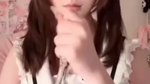 คลิปหลุดญี่ปุ่น สาวคอสเพลย์ผิวขาวหุ่นดี นั่งขย่มควยในห้องนอน เสียวจนตัวสั่นครางดังน้ำแตกกระจาย