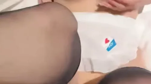 คลิปหลุดทางบ้าน สาวไทยหุ่นดีผิวขาวน่ารัก นมใหญ่หีเนียน เย็ดแฟนก่อนนอนขย่มควยโม๊กสด แล้วโดนซอยท่าหมาในห้องนอนครางเสียวลั่นไม่ยั้ง